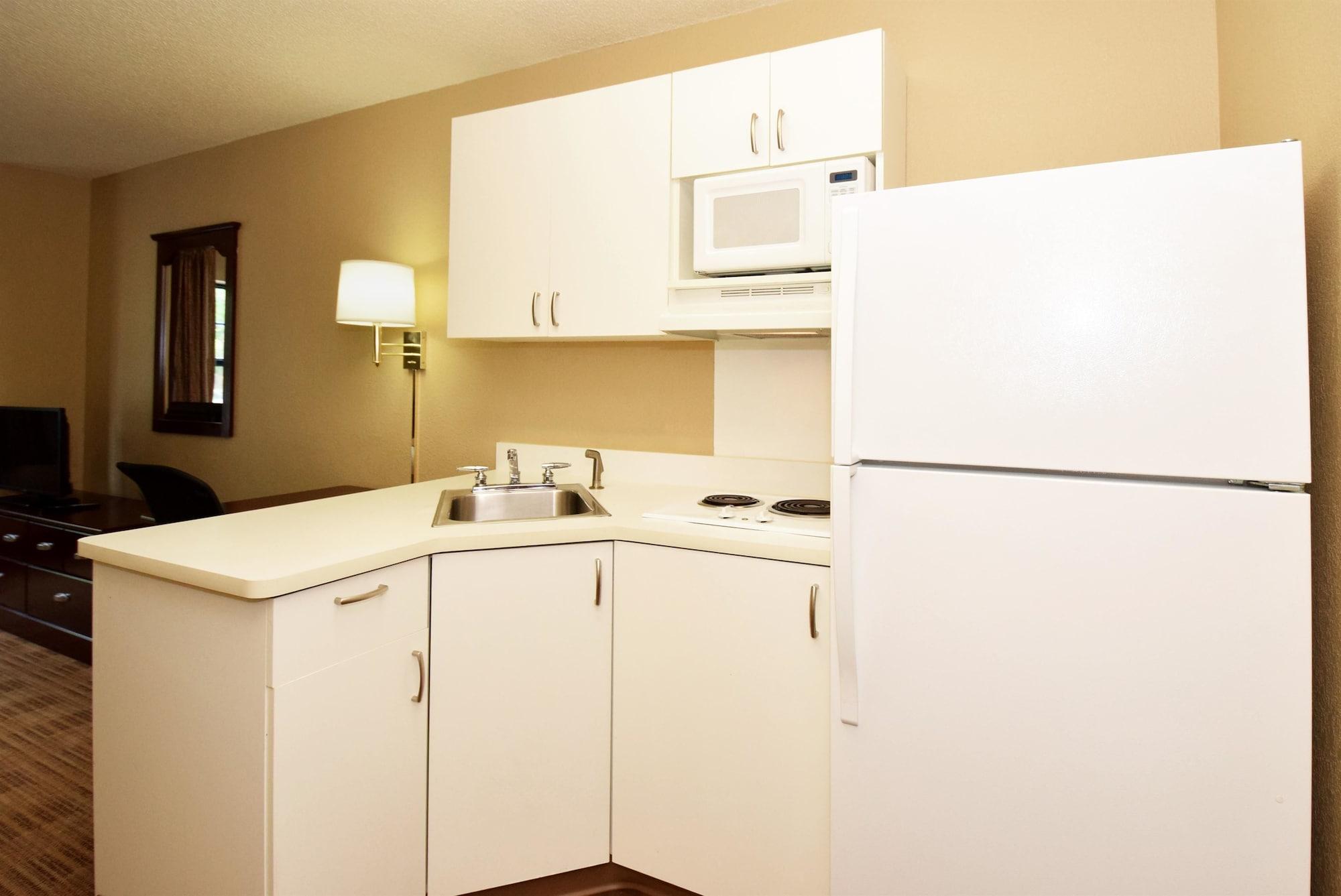 Extended Stay America Suites - Orlando - Lake Mary - 1036 Greenwood Blvd Exterior photo