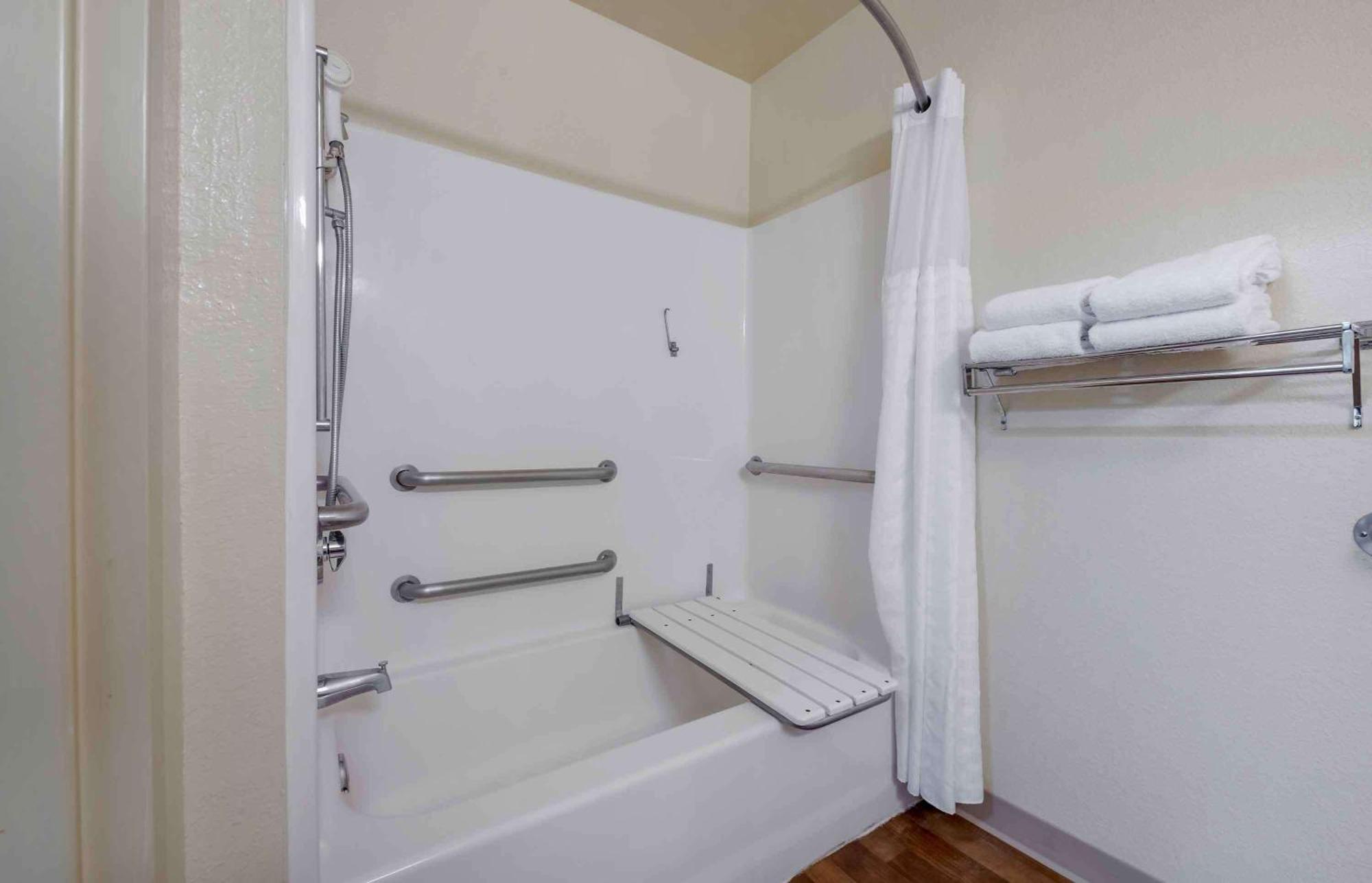 Extended Stay America Suites - Orlando - Lake Mary - 1036 Greenwood Blvd Exterior photo