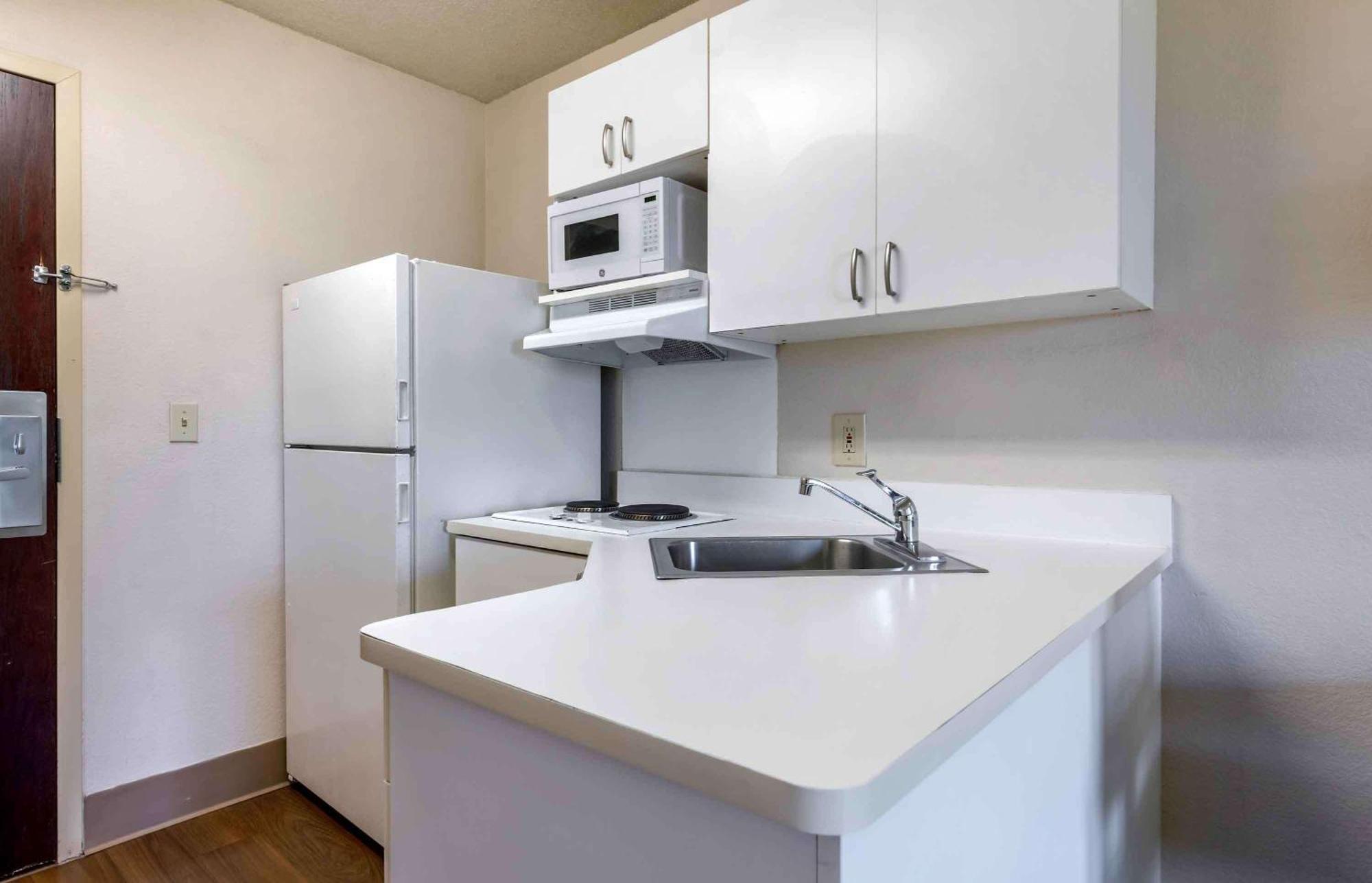 Extended Stay America Suites - Orlando - Lake Mary - 1036 Greenwood Blvd Exterior photo