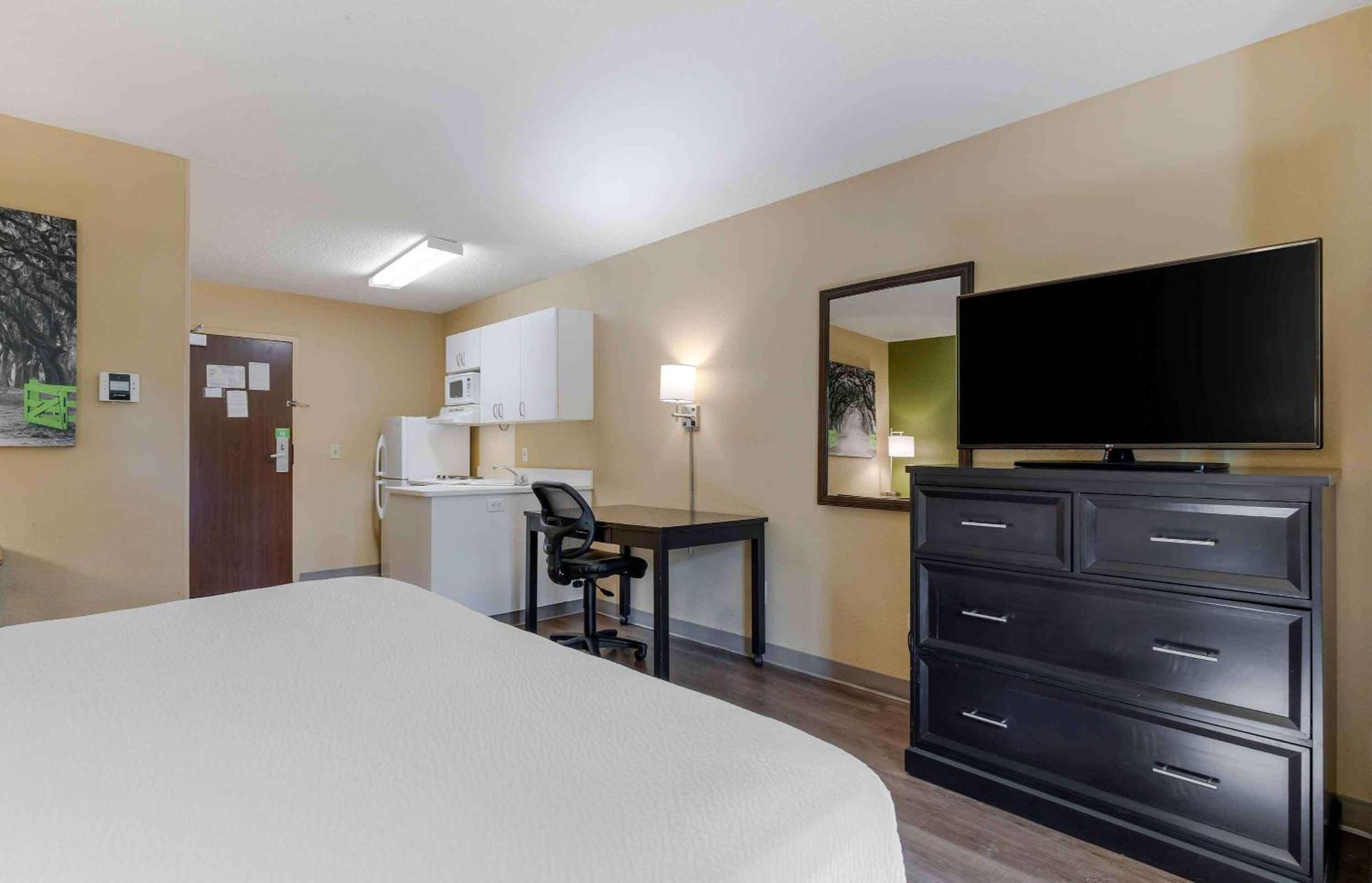 Extended Stay America Suites - Orlando - Lake Mary - 1036 Greenwood Blvd Exterior photo